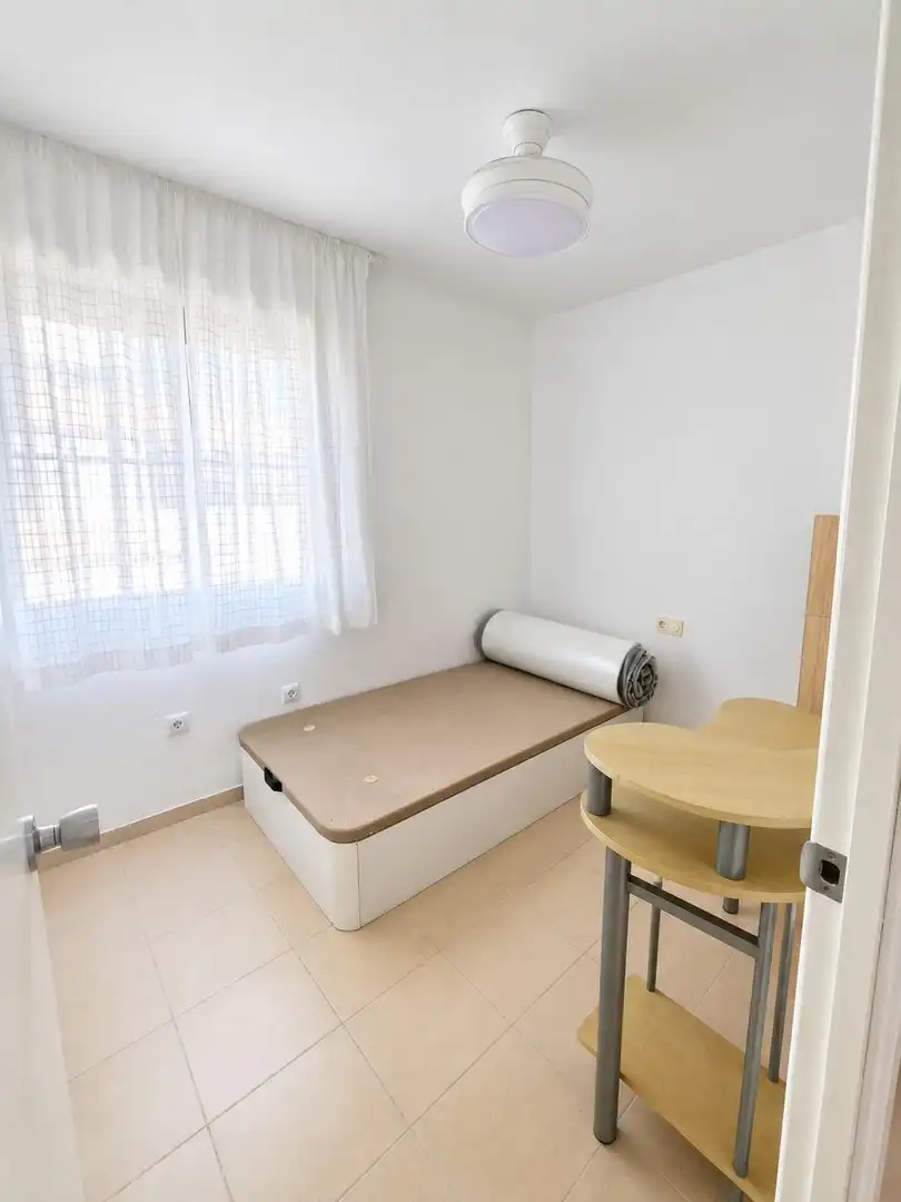 Bedroom of Apartments for rent in Roquetas de Mar
