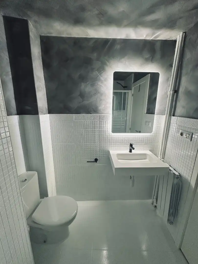 Baño de Piso de alquiler en Zaragoza con Calefacción, Amueblado y Horno