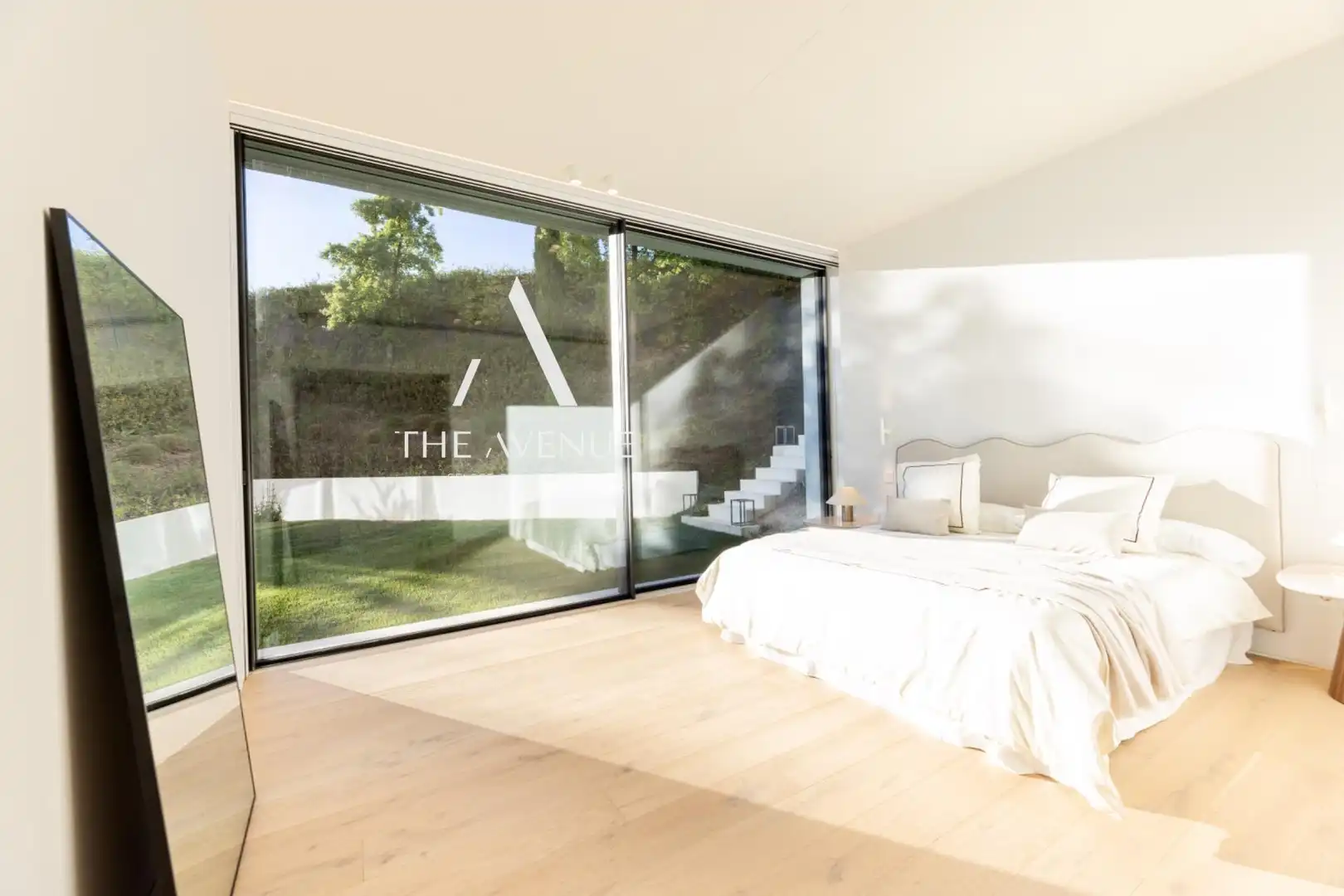 Bedroom of Houses for sale in Pozuelo de Alarcón  with Heating and Swimming Pool