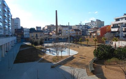 Exterior view of Flat for sale in Sabadell  with Air Conditioner, Heating and Parquet flooring