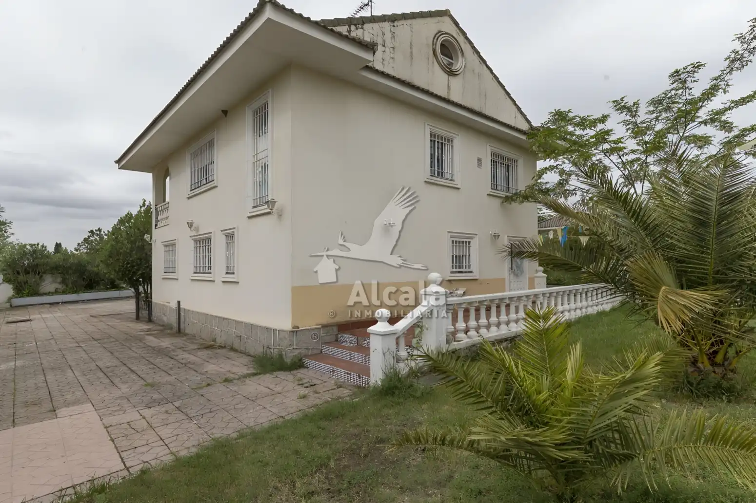 Vista exterior de Casa o chalet en venta en Galápagos con Aire acondicionado, Calefacción y Terraza