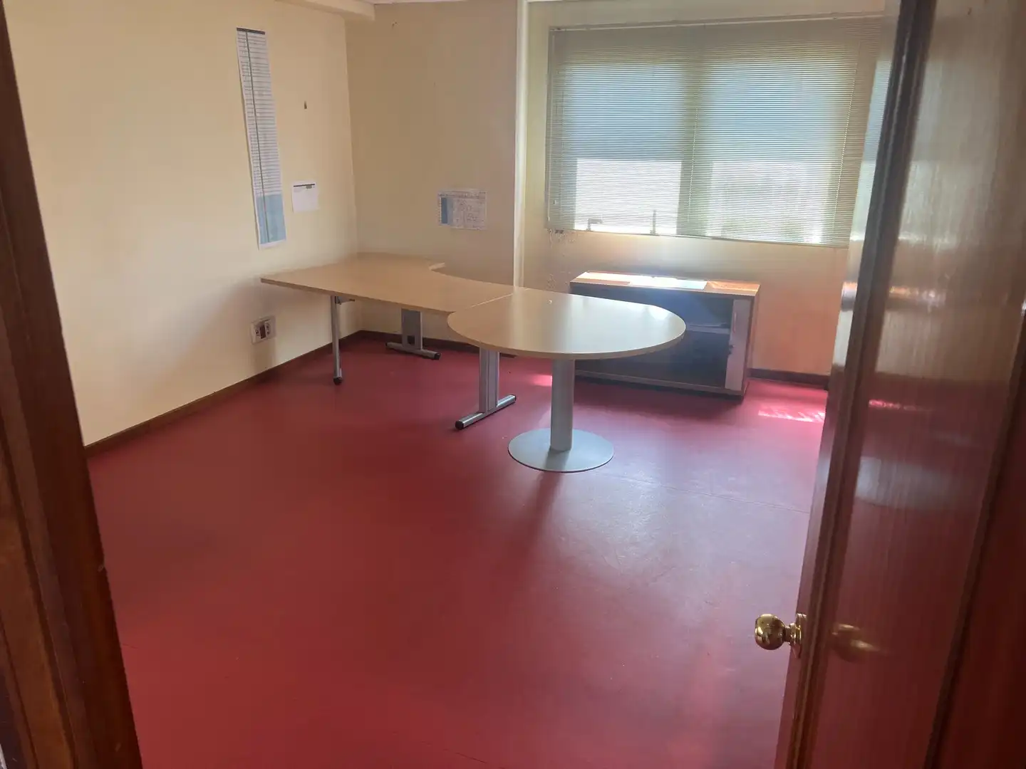 Nave industrial de alquiler en Vigo  con Calefacción y Alarma