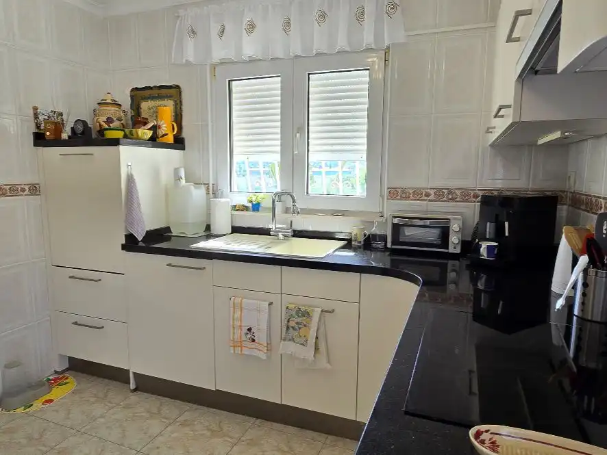 Chalet con piscina en venta en Calle Menut 1, imagen 8