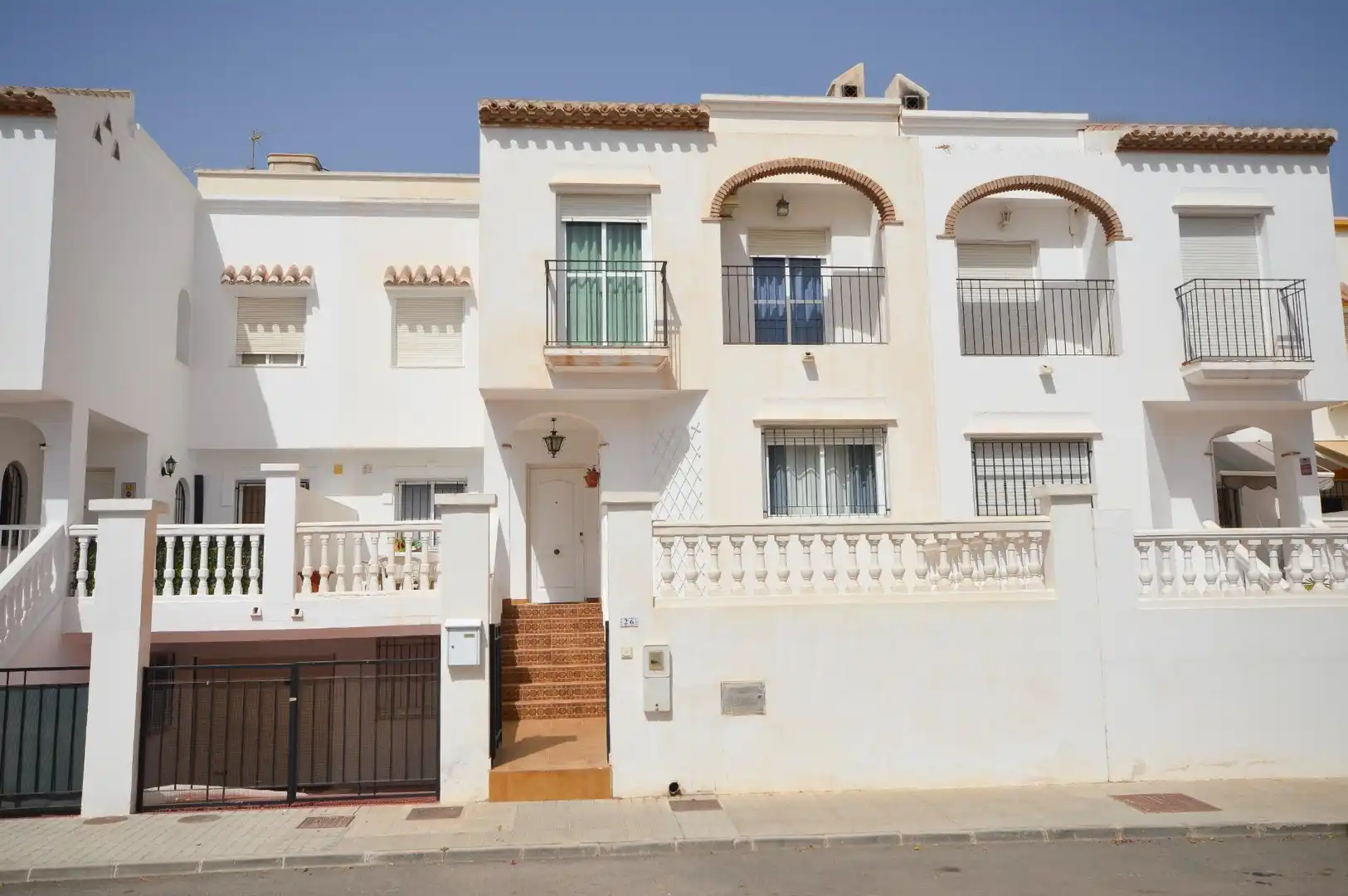 Vista exterior de Casa o chalet en venta en Huércal de Almería con Aire acondicionado, Calefacción y Terraza