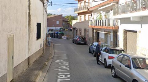 Girona (Girona). "OKUPADO" (no se puede visitar ni hipotecar).