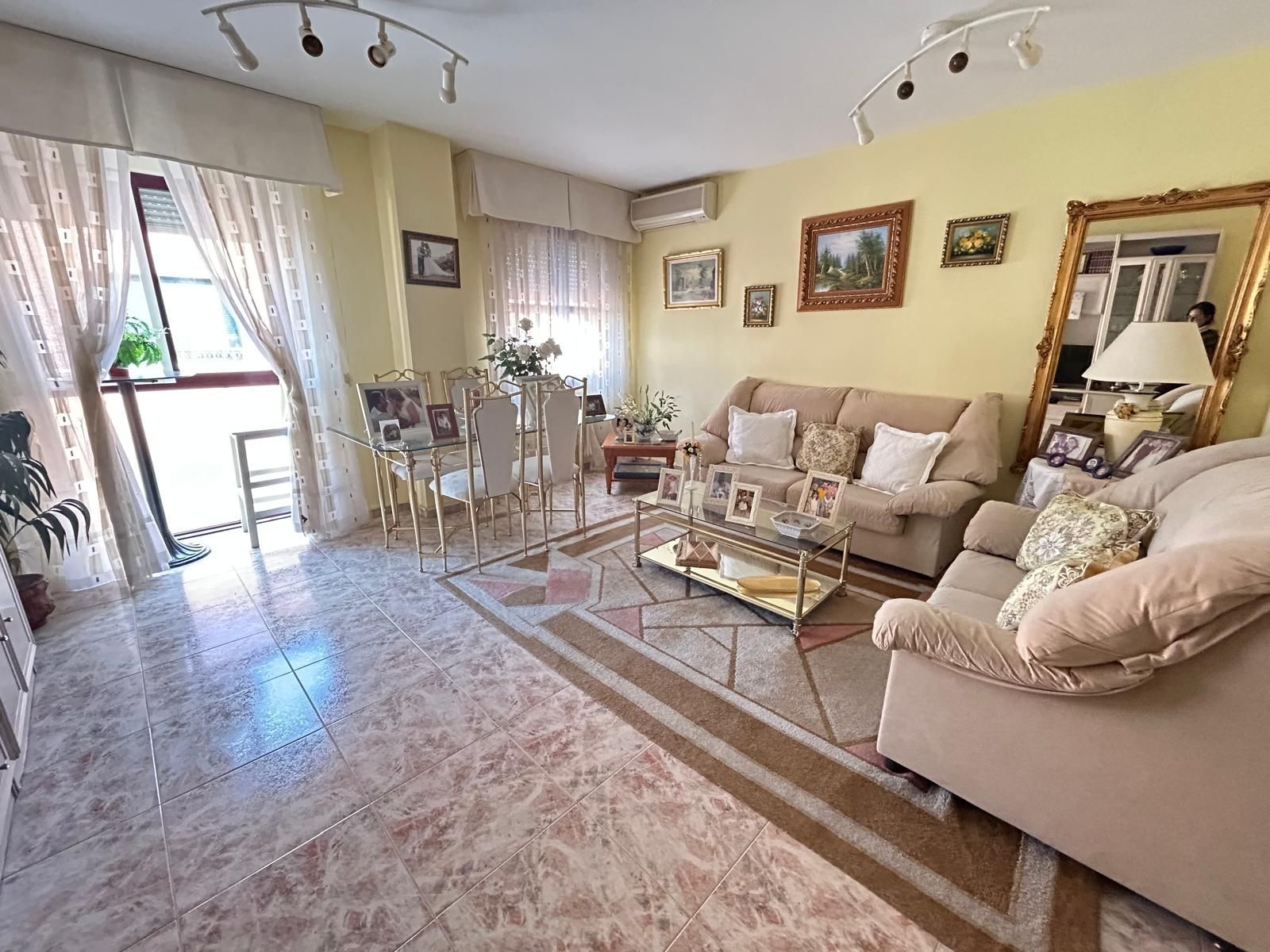 Living room of Flat for sale in Ciempozuelos  with Air Conditioner, Heating and Storage room