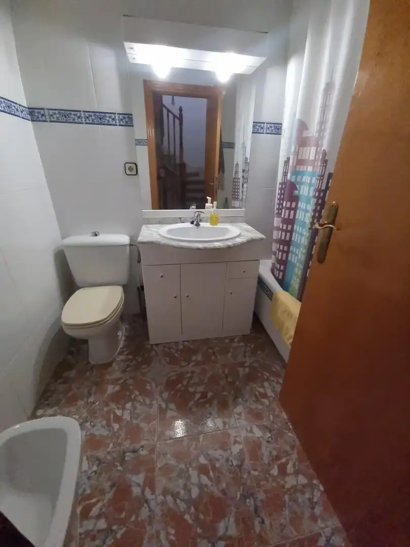 Badezimmer von Haus oder Chalet zum Verkauf in San Pedro del Pinatar mit Privatgarten, Terrasse und Möbliert