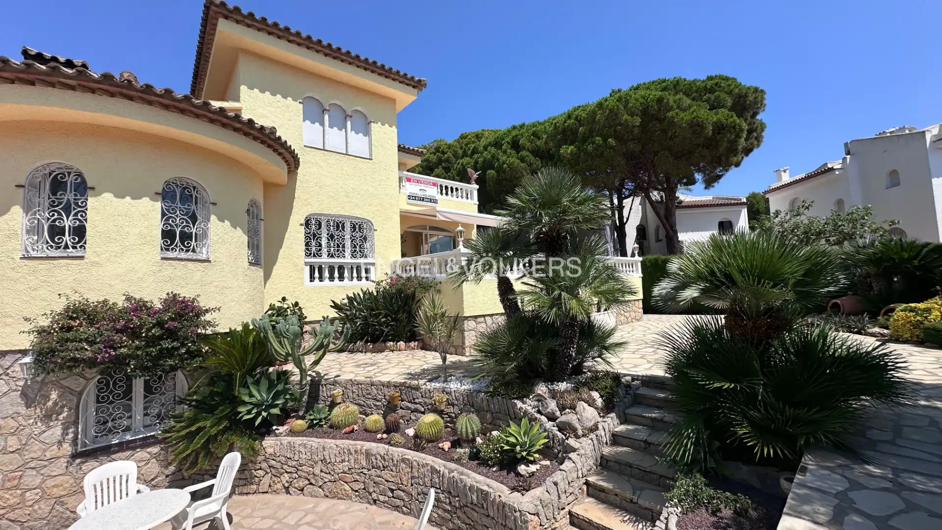 Vista exterior de Casa o chalet en venta en Mont-roig del Camp con Aire acondicionado, Calefacción y Jardín privado