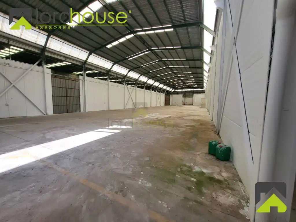 Nave industrial en alquiler en Avenida Francisco Jimeno Sola (Torrecilla), imagen 4