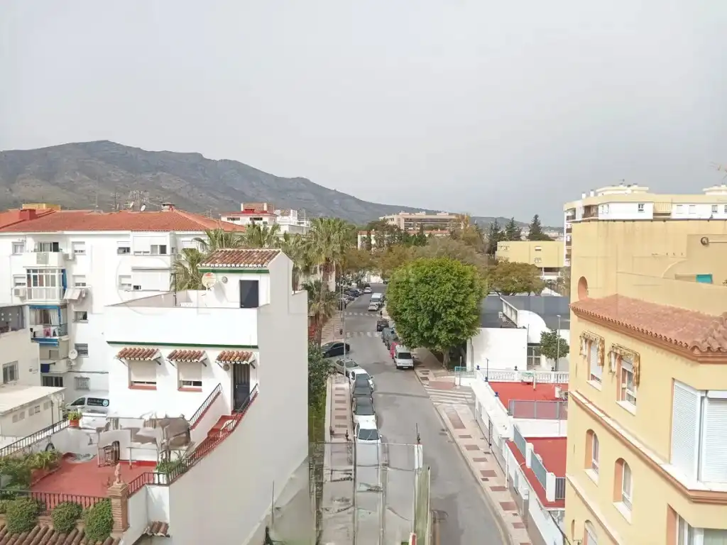 Vista exterior de Apartamento en venta en Torremolinos con Aire acondicionado y Amueblado