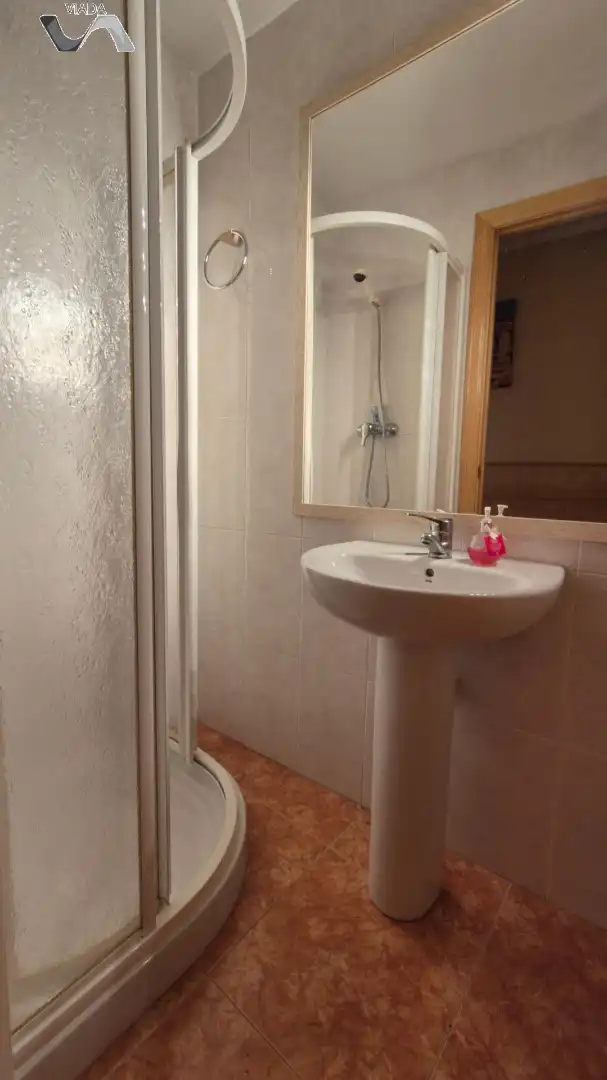 Baño de Ático en venta en Puertollano con Aire acondicionado, Calefacción y Terraza