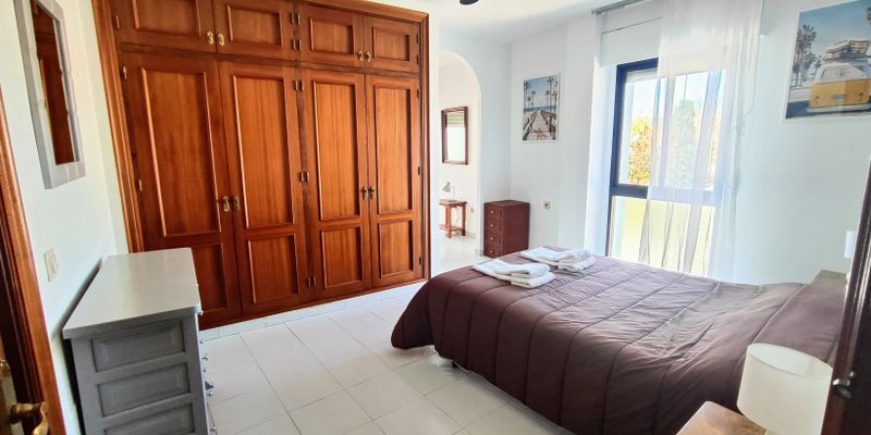 Dormitori de Pis en venda en Nerja amb Aire condicionat, Moblat i Balcó
