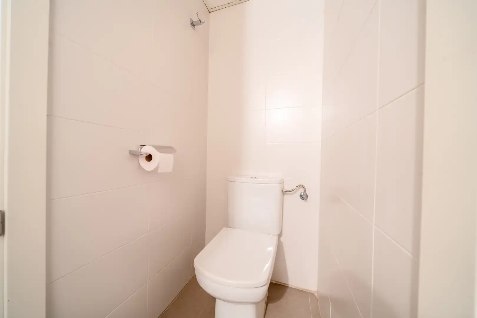 Badezimmer von Einfamilien-Reihenhaus zum Verkauf in Pilar de la Horadada mit Klimaanlage