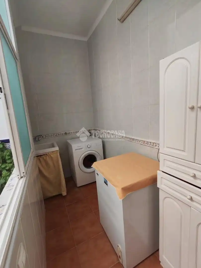 Dormitori de Casa o xalet en venda en Marchena amb Aire condicionat i Terrassa