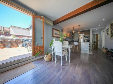 Dúplex amb balcó en venda a Calle Mayor