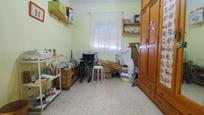 Dormitori de Casa o xalet en venda en Dos Hermanas amb Aire condicionat, Terrassa i Traster
