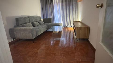 Foto 2 de Piso de alquiler en San Anastasio, Acacias,  Madrid Capital