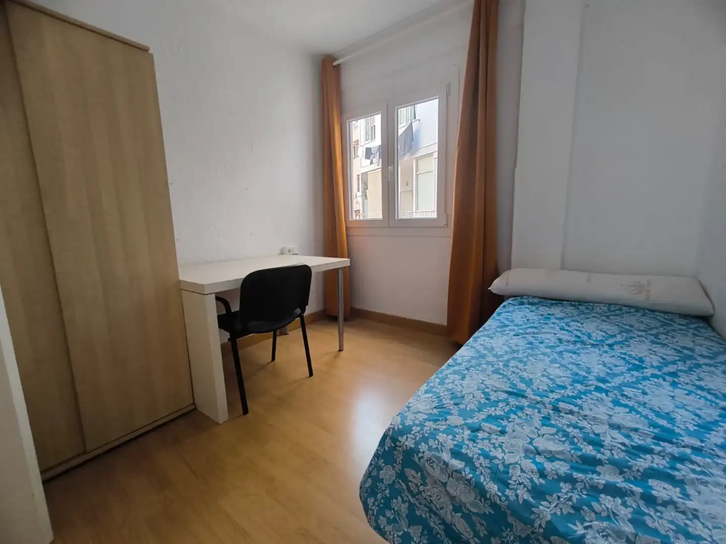 Bedroom of Flat for rent in Murcia  with Furnished, Oven and Washing machine