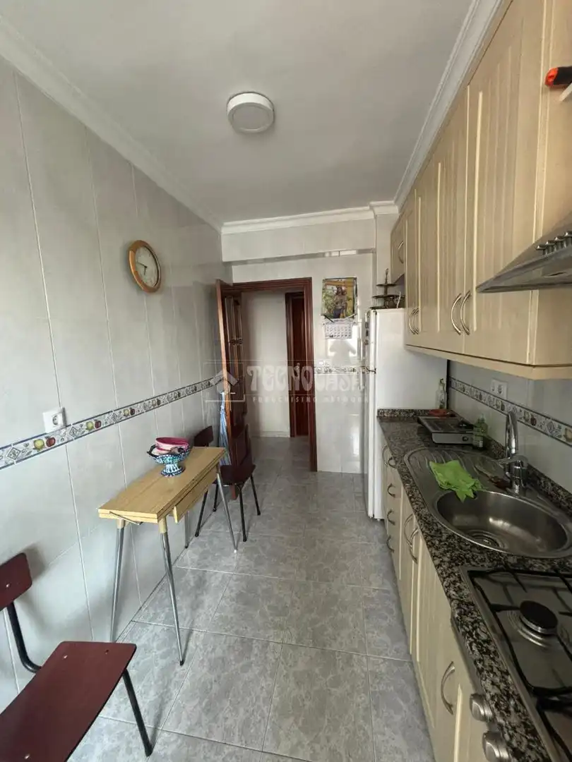 Kitchen of Flat for sale in Sevilla  with Terrace