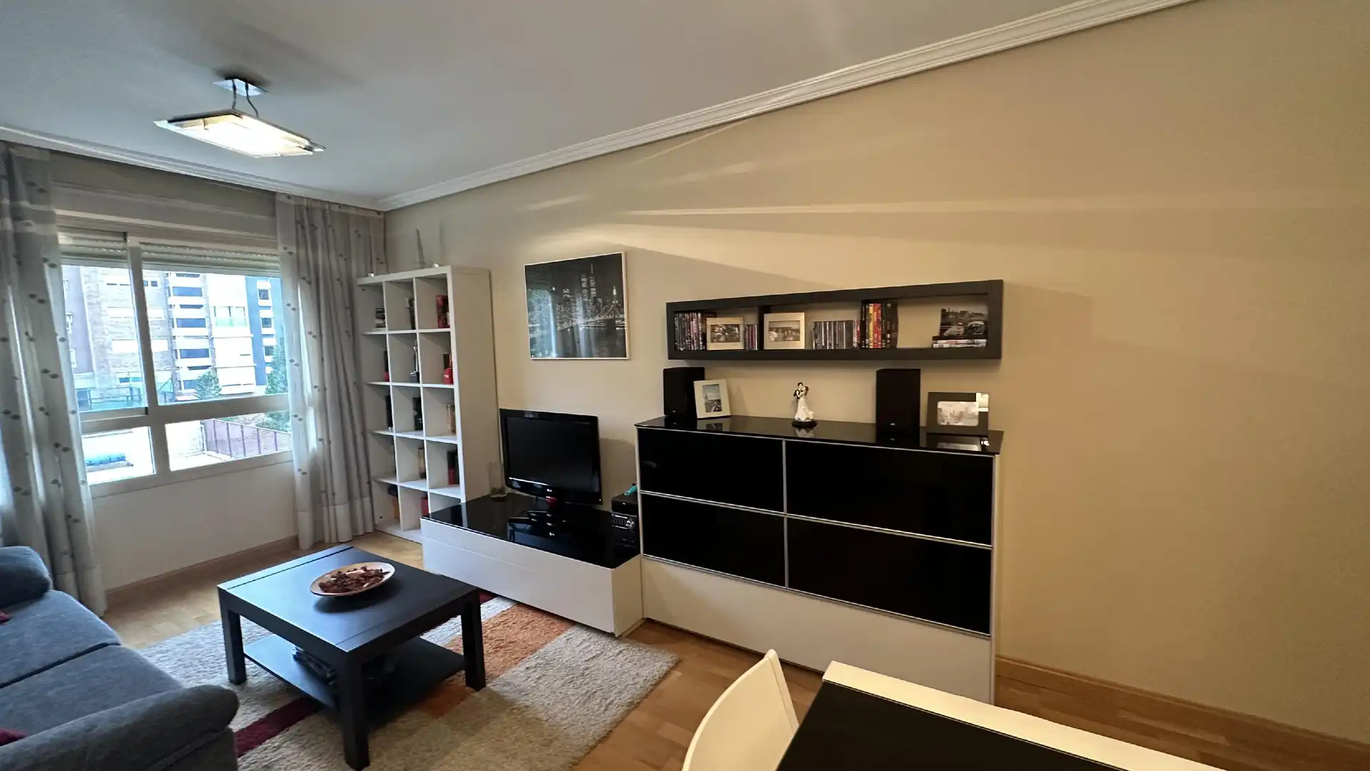 Sala de estar de Apartamento en venta en Madrid con Aire acondicionado, Calefacción y Jardín privado