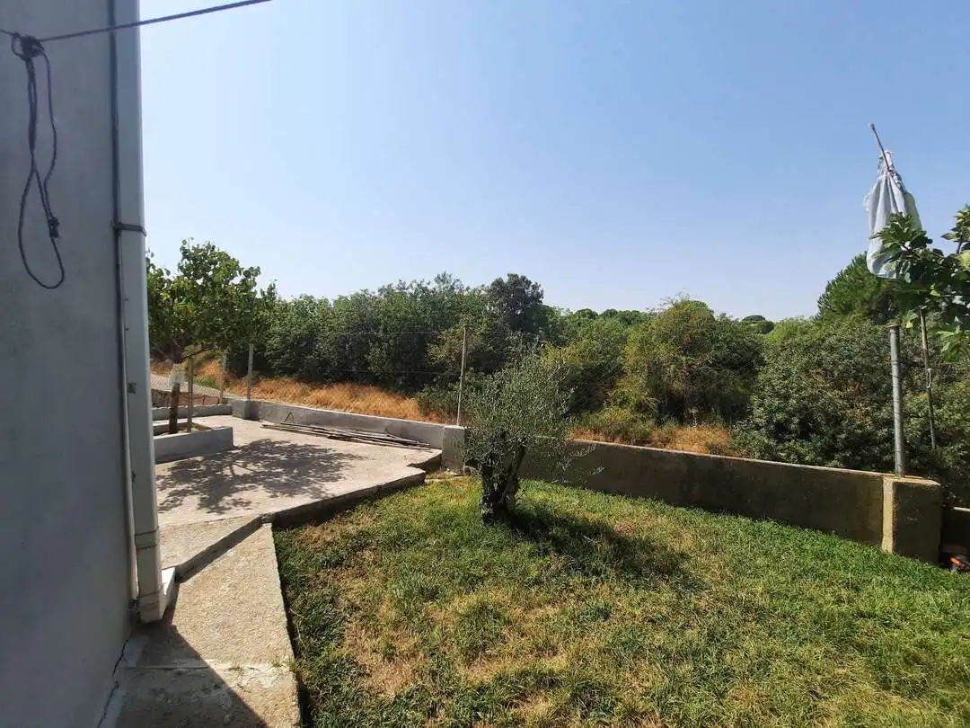 Casa adosada en venta en Escalona con Aire acondicionado, Calefacción y Jardín privado