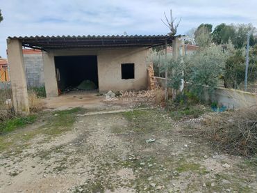 Terreny residencial en venda a Pedanías Oeste