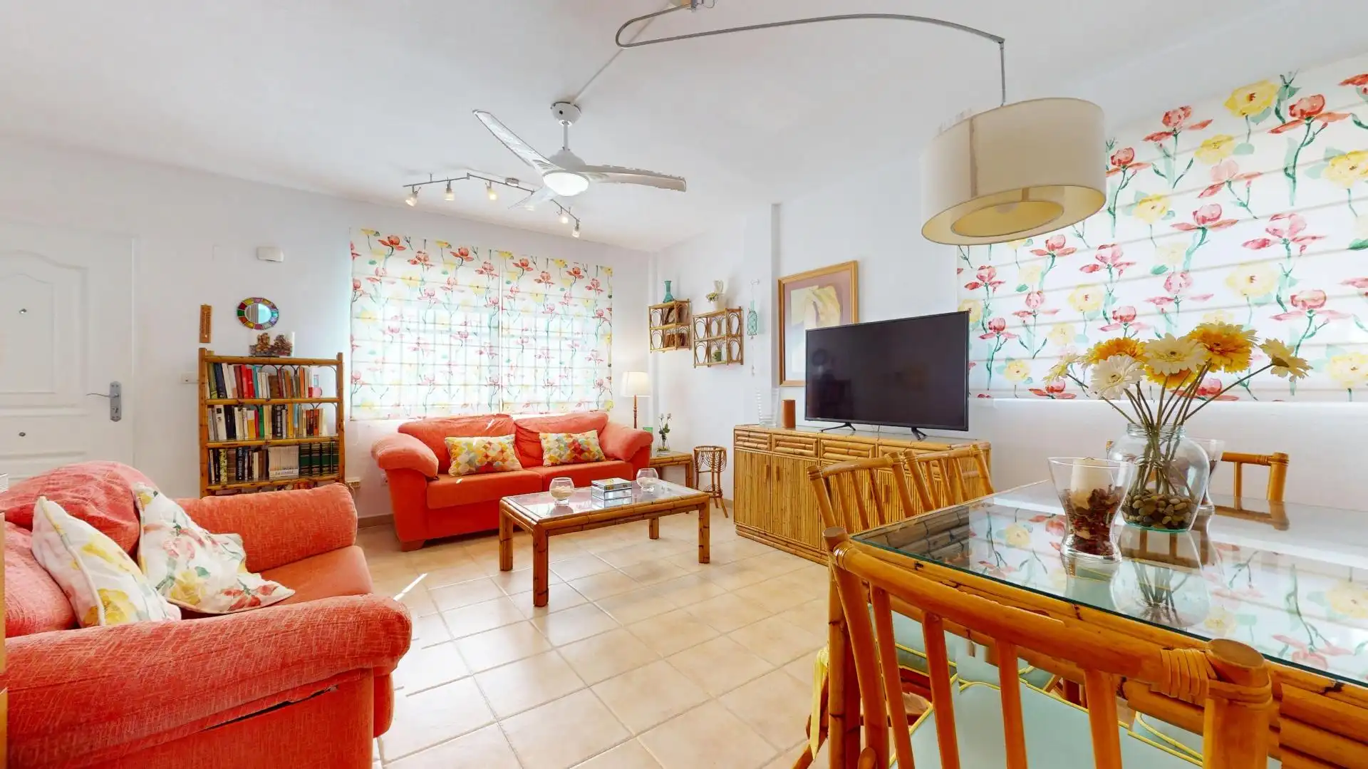 Villa con balcone in vendita a Calle Catamarán, imagen 2