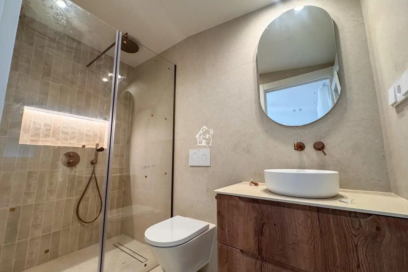 Badezimmer von Einfamilien-Reihenhaus zur Miete in Orihuela mit Klimaanlage, Terrasse und Abstellraum