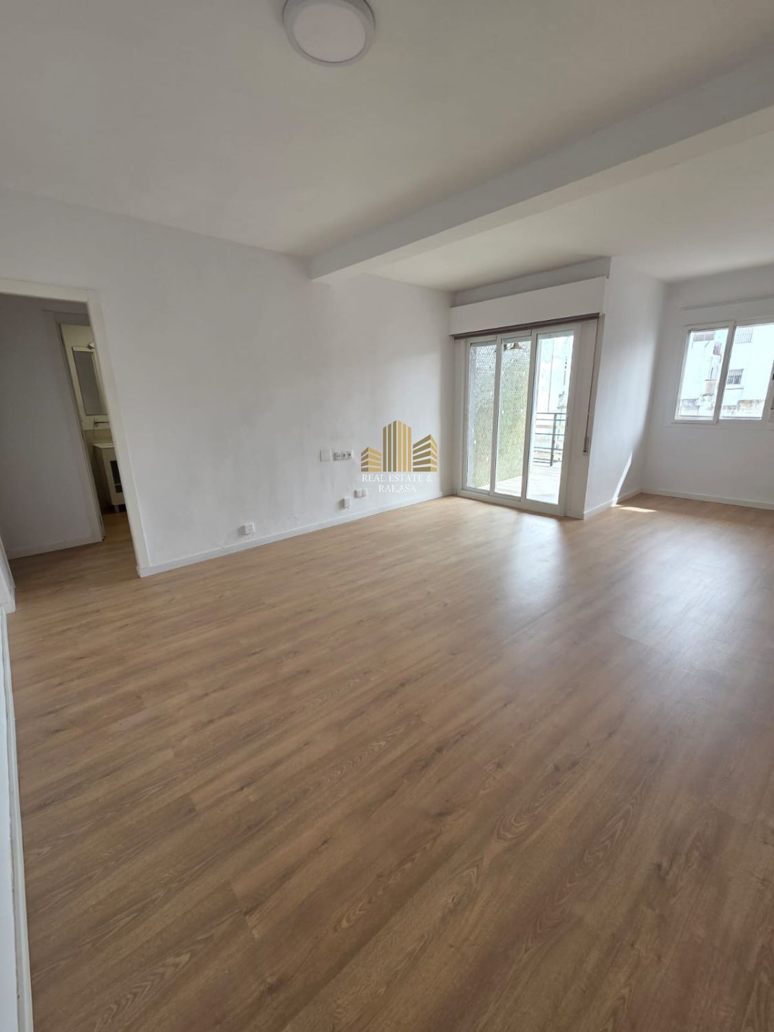 Sala d'estar de Pis en venda en Alcalá de Guadaira amb Terrassa