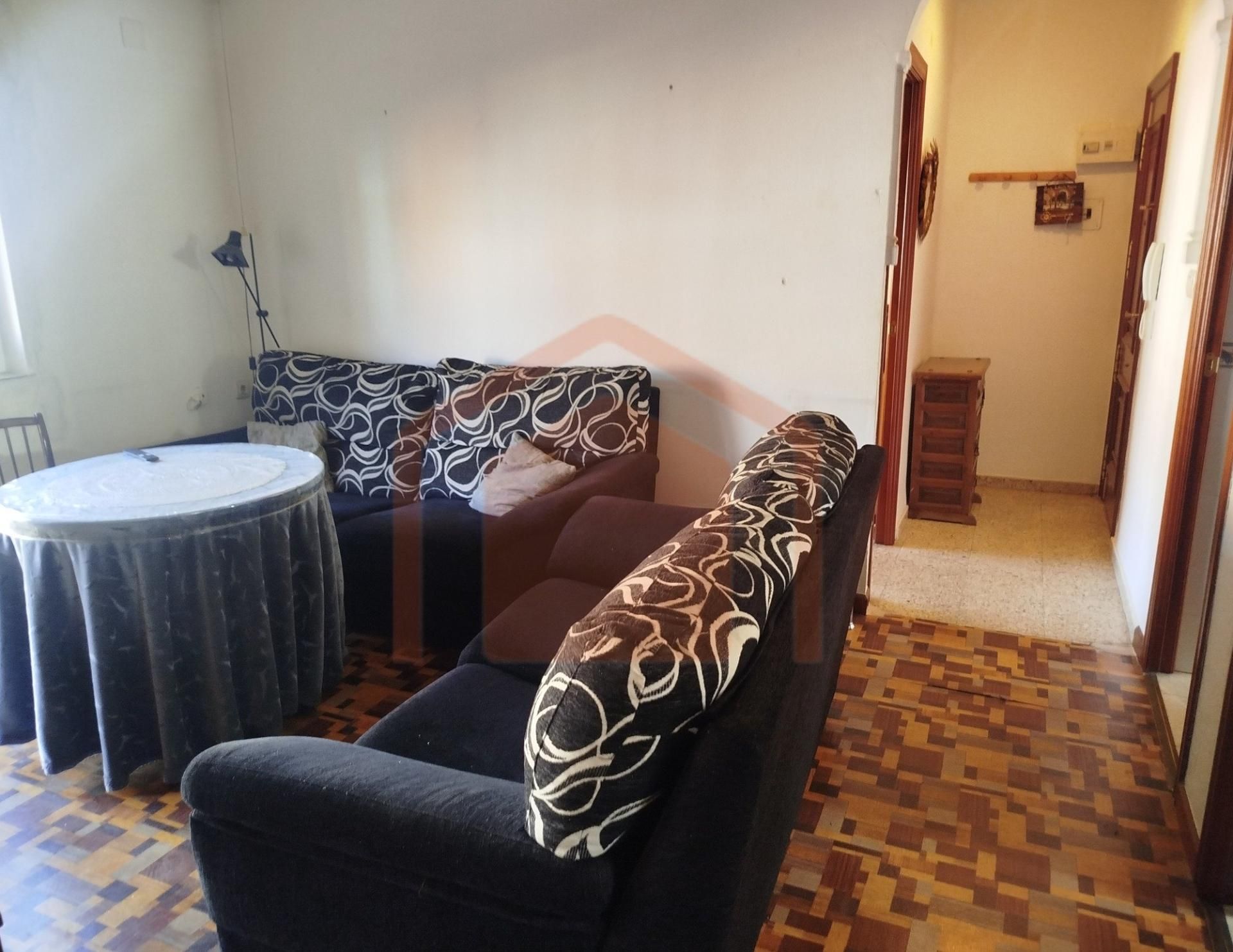 Sala d'estar de Pis en venda en Salamanca Capital amb Balcó