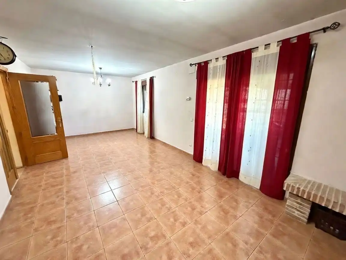 Detached house with pool for sale in Pioz, imagen 15