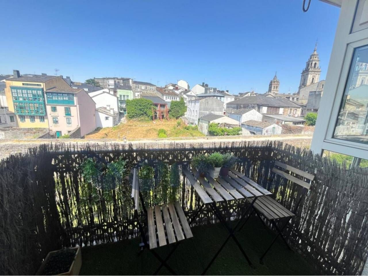 Exterior view of Duplex to rent in Lugo Capital  with Heating and Storage room
