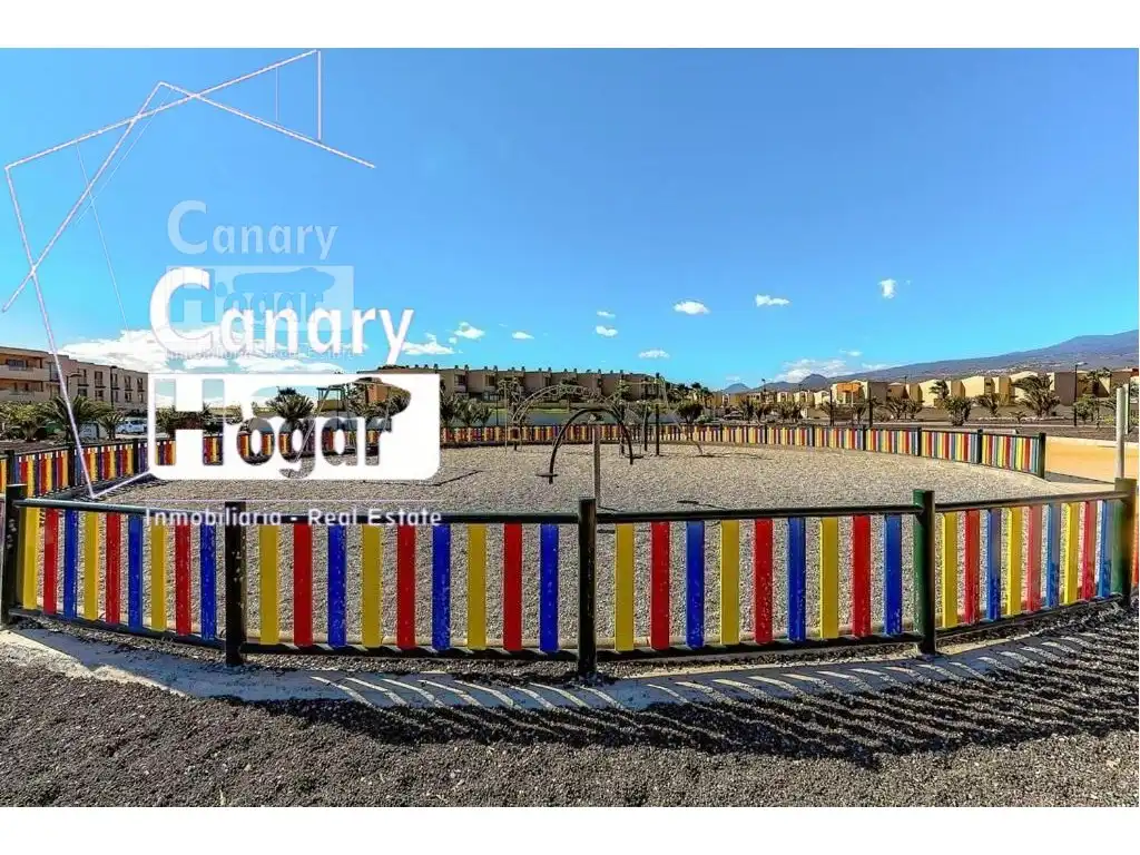 Vista exterior de Apartamento en venta en Granadilla de Abona con Calefacción, Jardín privado y Amueblado