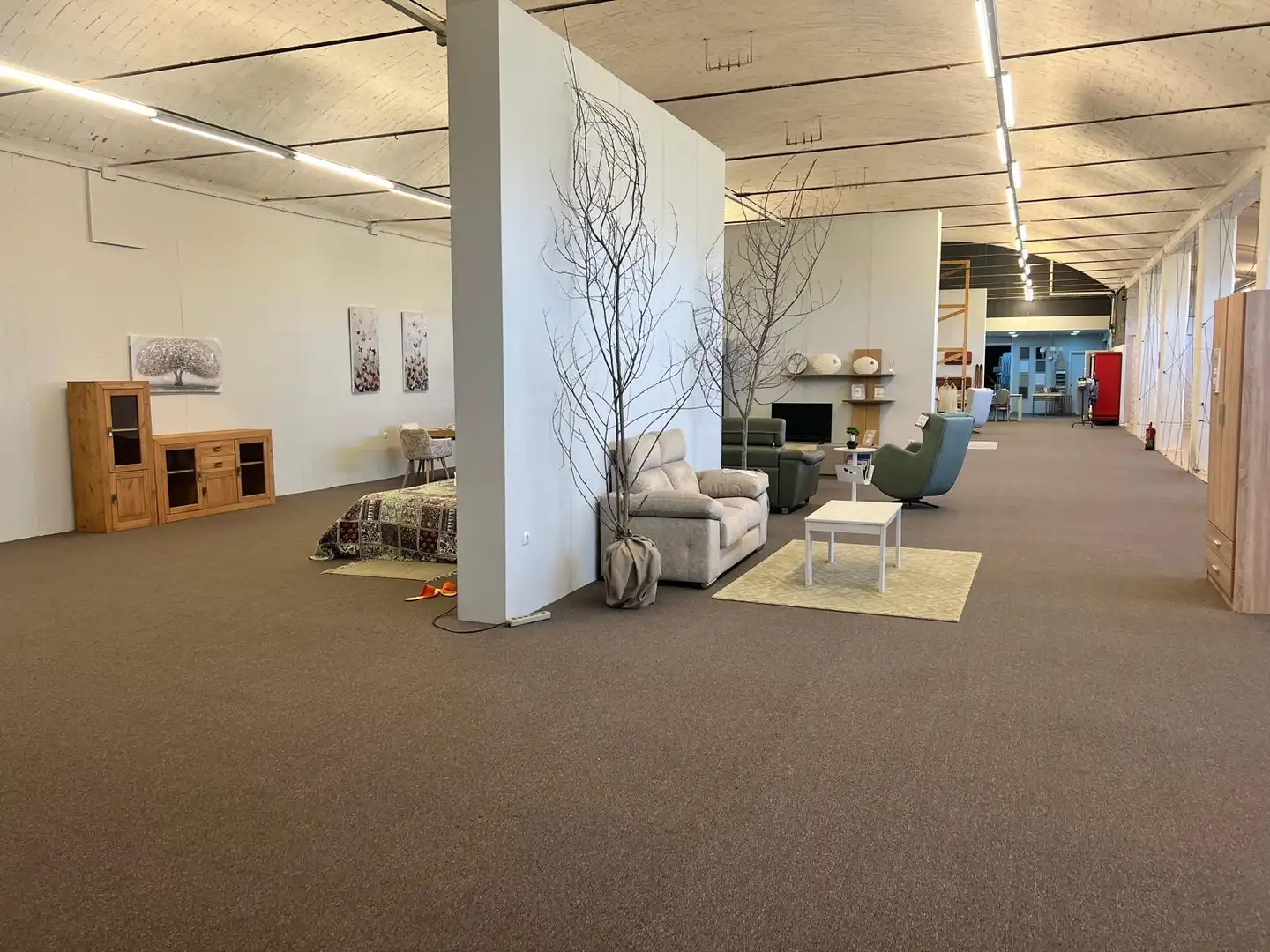 Wohnzimmer von Fabrikhallen zum Verkauf in Ariza mit Heizung