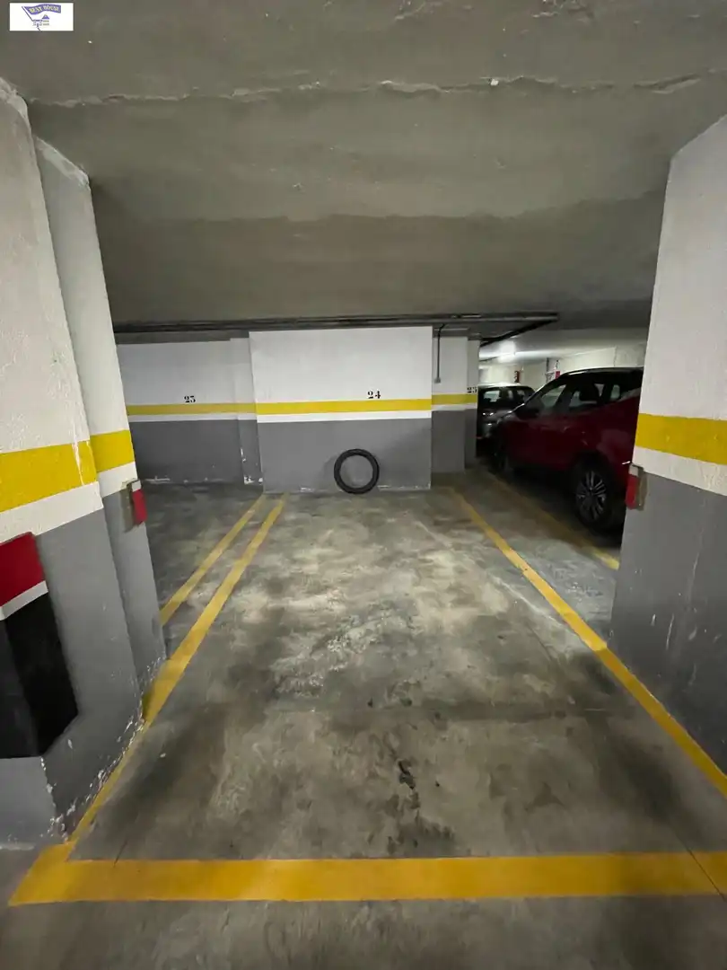 Parkplatz von Wohnungen zur Miete in Albacete mit Heizung, Möbliert und Balkon