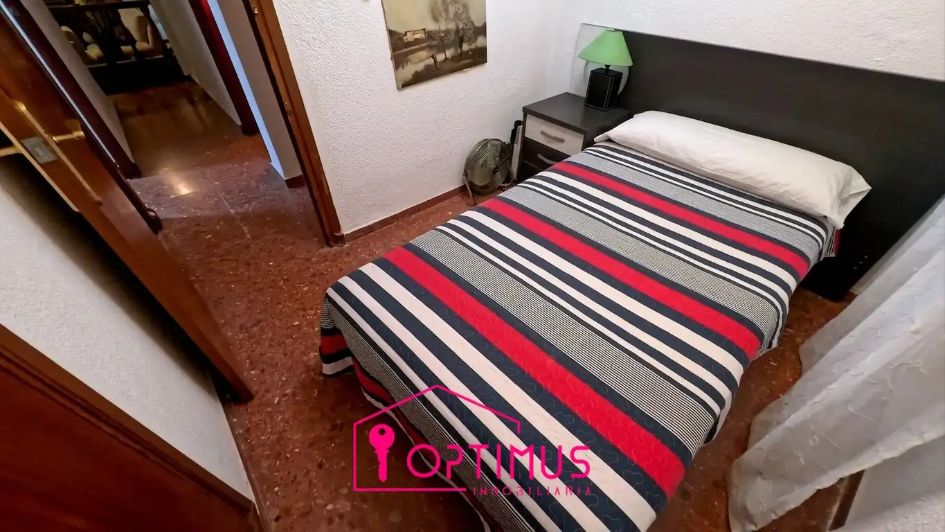 Bedroom of Houses for sale in Macastre  with Private garden, Terrace and Storage room