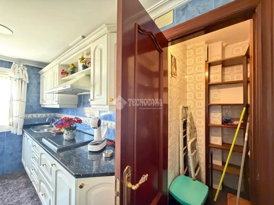 Cocina de Piso en venta en Málaga