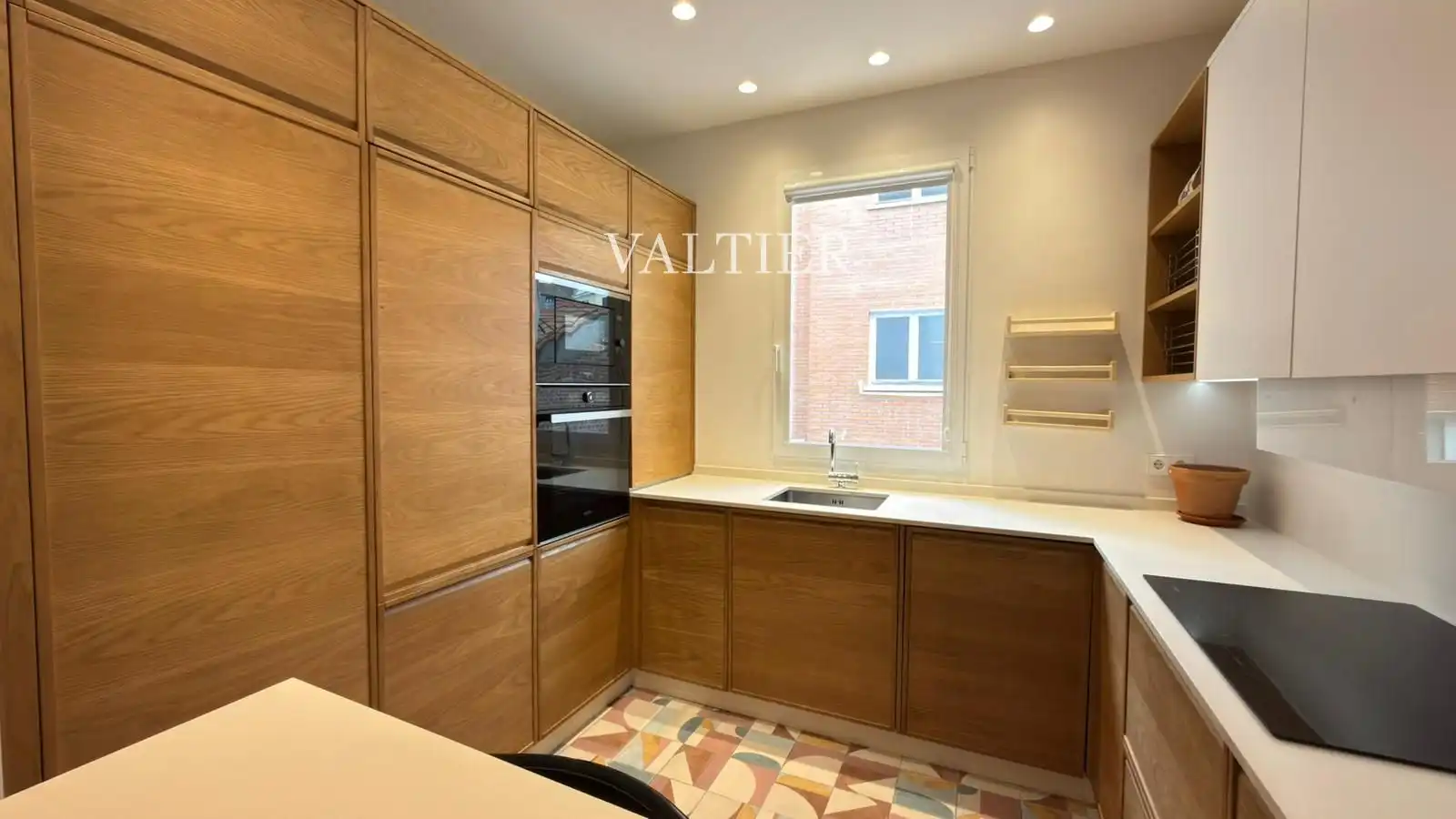 Cocina de Piso de alquiler en  Madrid Capital con Aire acondicionado, Calefacción y Amueblado