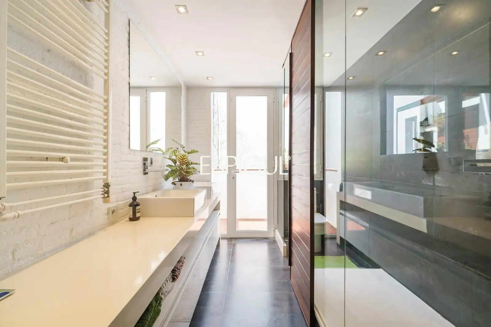 Piso en venta en NOU DE LA RAMBLA, El Poble Sec - Parc de Montjuïc