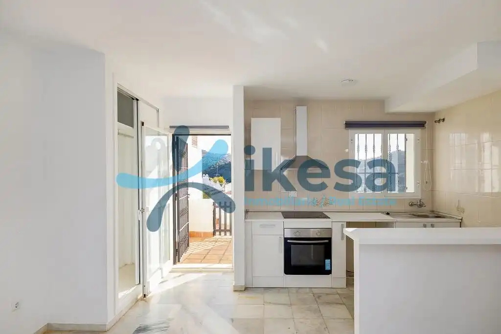 Kitchen of Detached homes for sale in Marbella  with Community pool