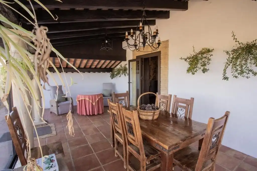 Terrassa de Finca rústica en venda en Arcos de la Frontera amb Calefacció, Terrassa i Traster
