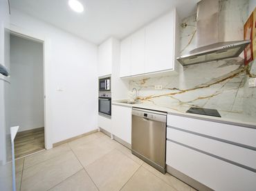 Piso con ascensor en venta en Calle CARMEN