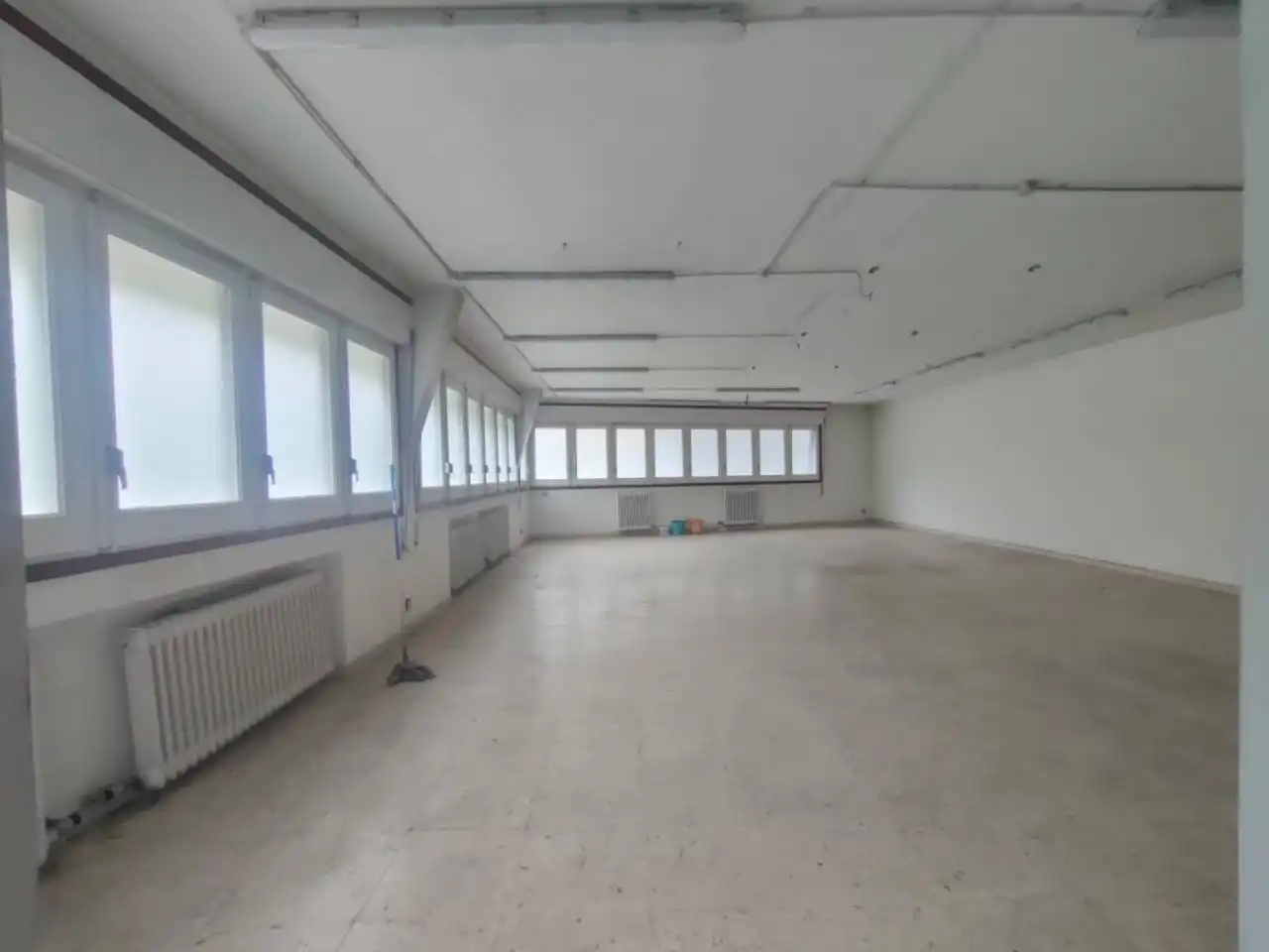 Local comercial en venta en Les Escaldes, imagen 6