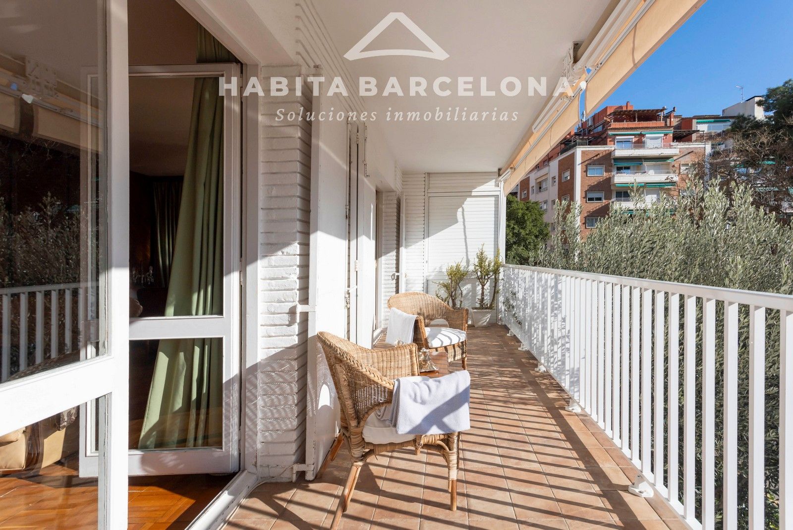 Terrassa de Pis en venda en  Barcelona Capital amb Calefacció, Parquet i Terrassa