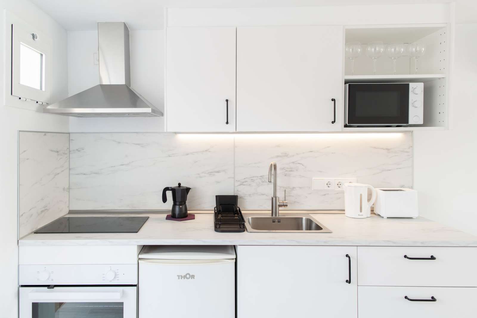 Kitchen of Study to share in  Palma de Mallorca  with Air Conditioner and Terrace