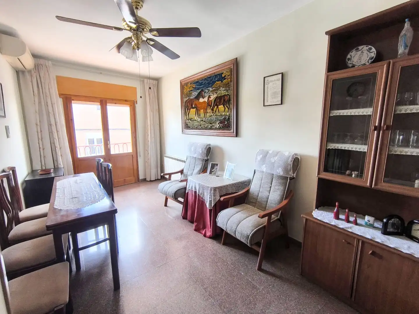 Sala de estar de Casa o chalet en venta en El Burgo de Ebro con Aire acondicionado, Calefacción y Jardín privado