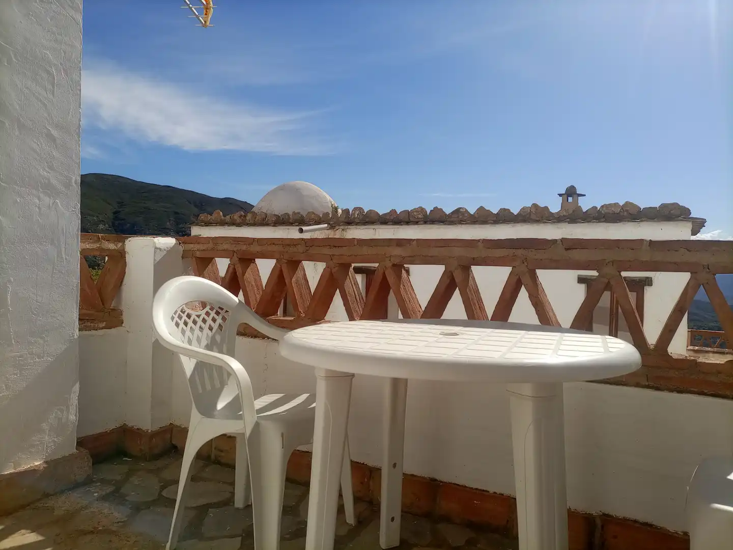 Terraza de Apartamento en venta en Alpujarra de la Sierra con Calefacción, Amueblado y Microondas