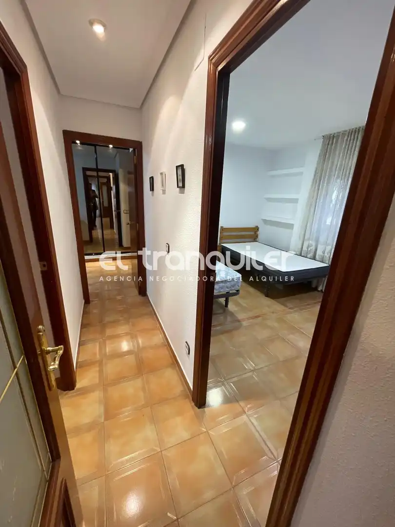 Flat for rent in Pinto  with Air Conditioner, Furnished and Washing machine