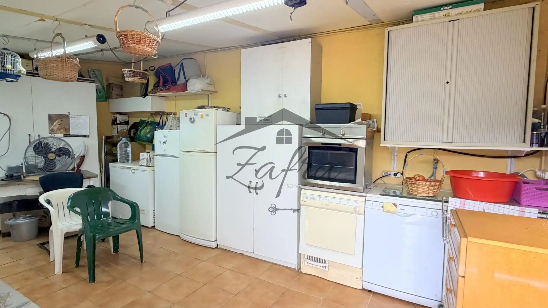 Cuina de Casa o xalet en venda en Llagostera amb Calefacció i Jardí privat