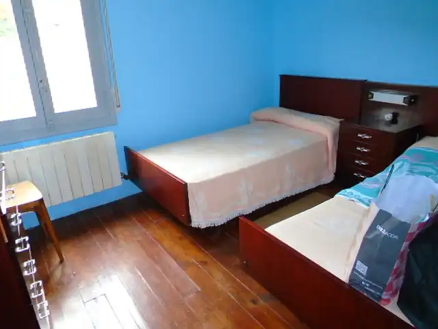 Habitación de Casa adosada en venta en Villaverde de Rioja con Calefacción, Jardín privado y Amueblado